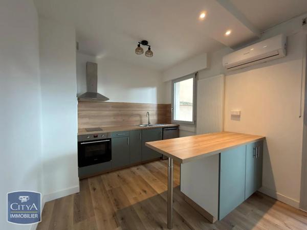 Appartement à louer 1 pièce 27.3m² Brive-la-Gaillarde (19100)