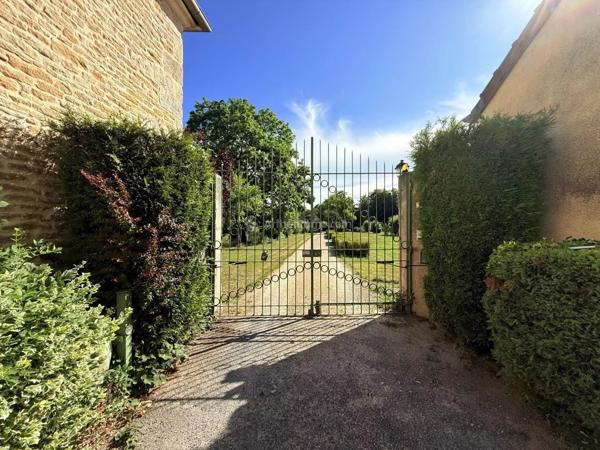 Vente Propriété 9 pièces 288 m2 à Rimaucourt