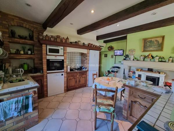 Vente Propriété 9 pièces 288 m2 à Rimaucourt