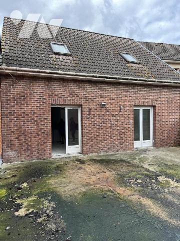 Exclusivité, Saint Pol sur Ternoise Centre, Maison 3 chambres avec cour et garage