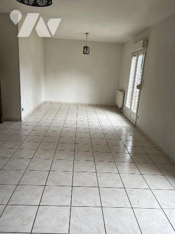Exclusivité, Saint Pol sur Ternoise Centre, Maison 3 chambres avec cour et garage