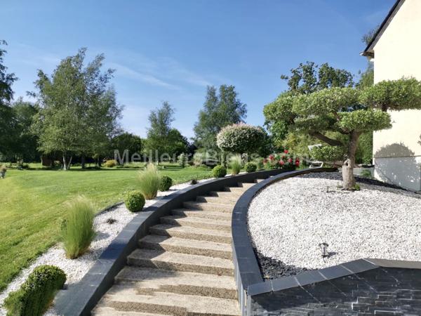 A JANZE, Maison avec magnifique terrain de 5000m2 au calme