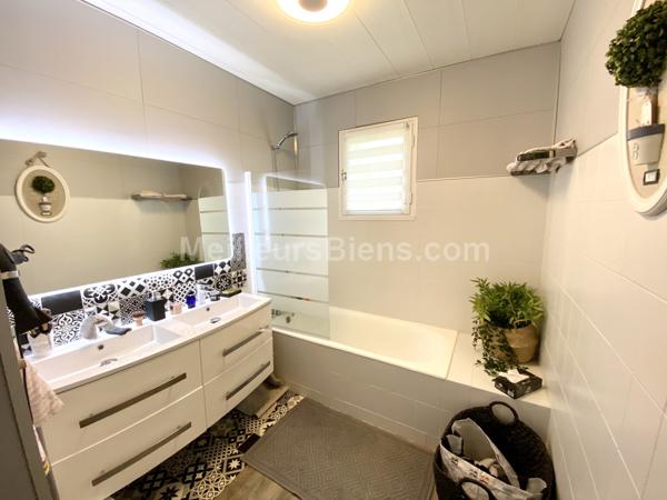 A JANZE, Maison avec magnifique terrain de 5000m2 au calme