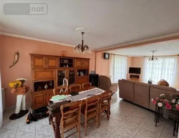 Achat - Maison Sablé-sur-Sarthe 72300 5 pièces 107 m 2 677 m 2