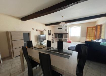 Maison - Oloron-sainte-marie - Réf.:205027 OLORON - AU CALME, MAISON D'HABITATION T4 AVEC GARAGE, DEPENDANCES ET JARDINET - (BAISSE DE PRIX)