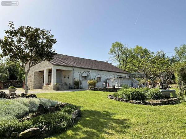 Maison à vendre à Gourdon dans le Lot (46300), ref : 46041/452