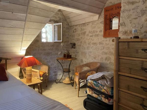 Maison à vendre à Gourdon dans le Lot (46300), ref : 46041/452