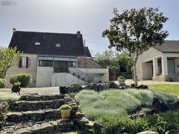 Maison à vendre à Gourdon dans le Lot (46300), ref : 46041/452