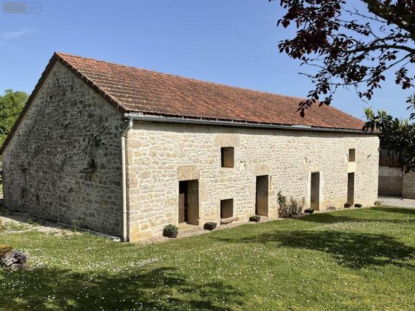 Maison à vendre à Gourdon dans le Lot (46300), ref : 46041/452