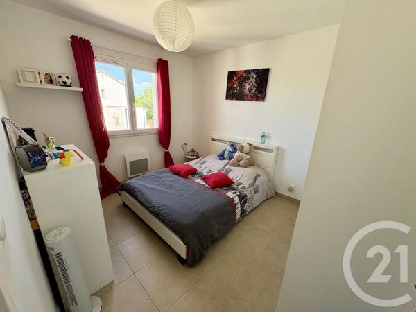 Maison à vendre  5 pièces - 109 m 2   BOUILLARGUES  - 30