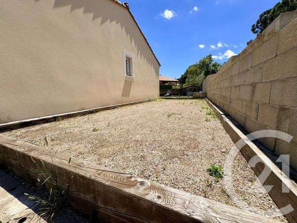 Maison à vendre  5 pièces - 109 m 2   BOUILLARGUES  - 30