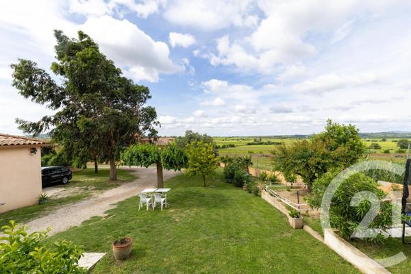 Maison à vendre  10 pièces - 232,02 m 2   CLERMONT L HERAULT  - 34