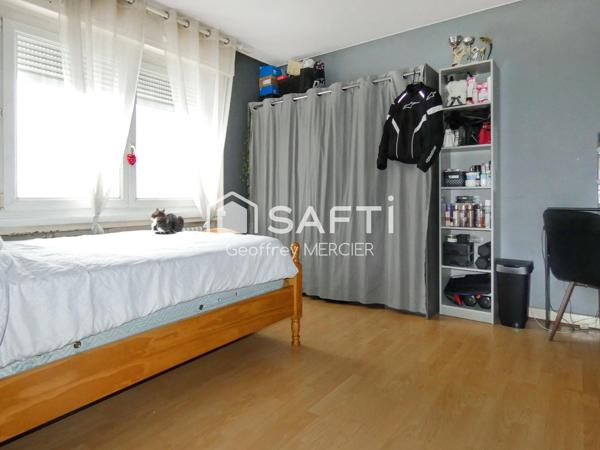 Maison individuelle en plain-pied sur-élevé!