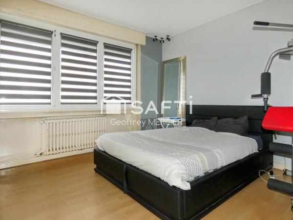 Maison individuelle en plain-pied sur-élevé!