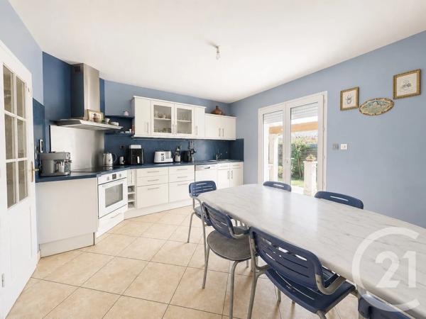 Maison à vendre  8 pièces - 201,19 m 2   ST LYS  - 31