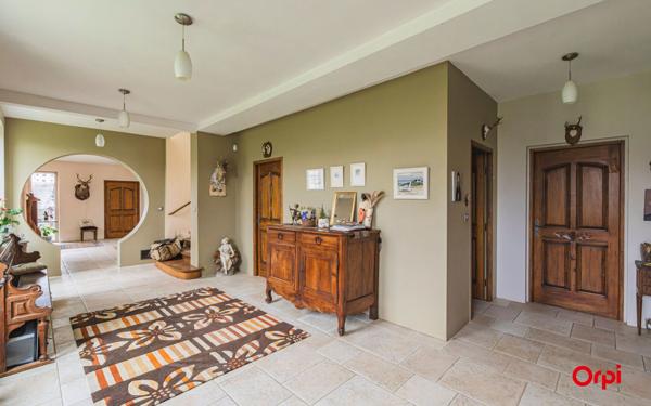 Maison à vendre    6 pièces • 320 m2 Torcy-en-Valois