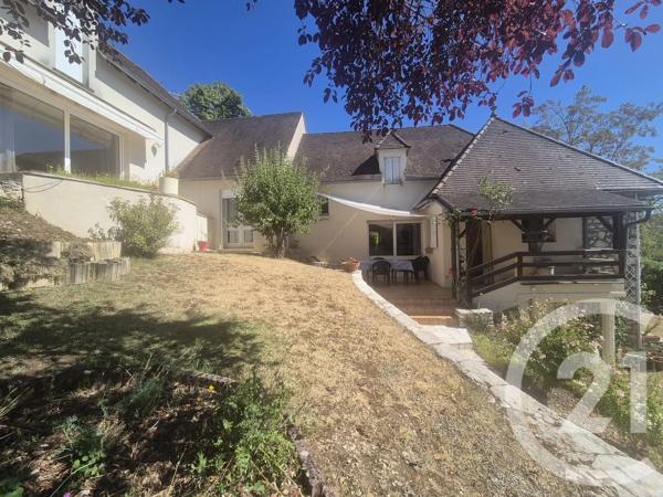 Maison à vendre  10 pièces - 249 m 2   SARRAZAC  - 46