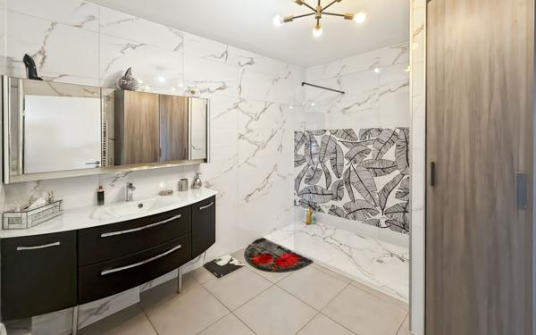 Appartement à vendre    3 pièces • 77,32 m2 Agde