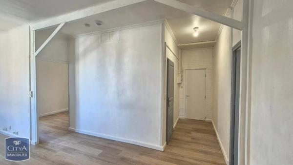 Appartement à louer 4 pièces 71.83m² Fos-sur-Mer (13270)