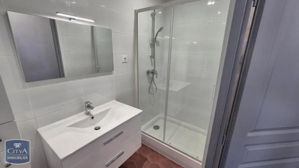 Appartement à louer 4 pièces 71.83m² Fos-sur-Mer (13270)