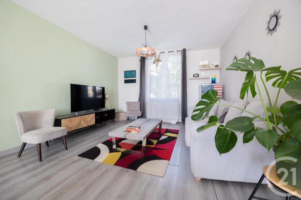 Maison à vendre  5 pièces - 102,50 m 2   ALBI  - 81