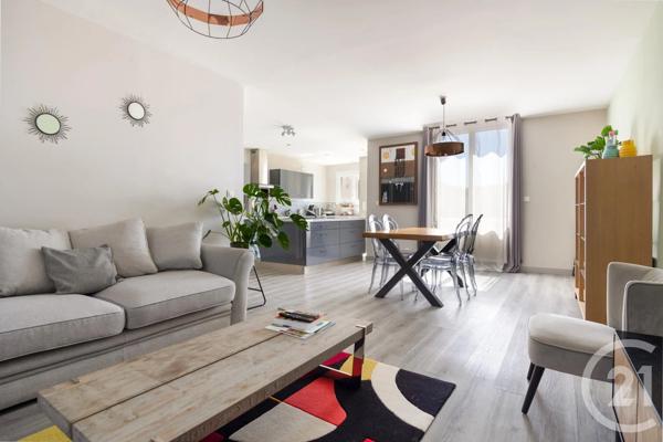 Maison à vendre  5 pièces - 102,50 m 2   ALBI  - 81