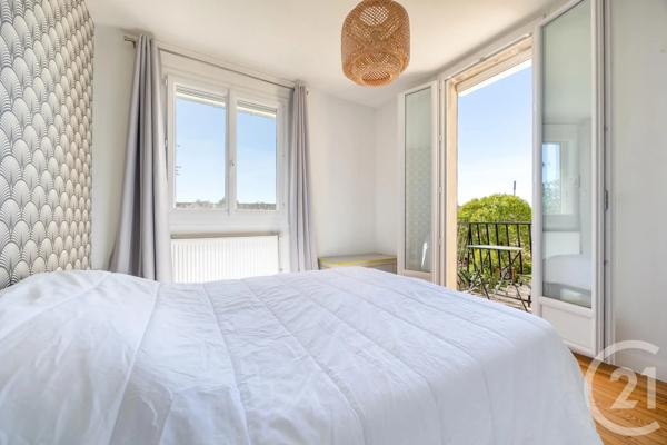 Maison à vendre  5 pièces - 102,50 m 2   ALBI  - 81