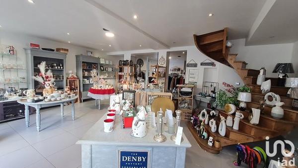 Boutique/Local commercial à vendre 200 m² Conlie