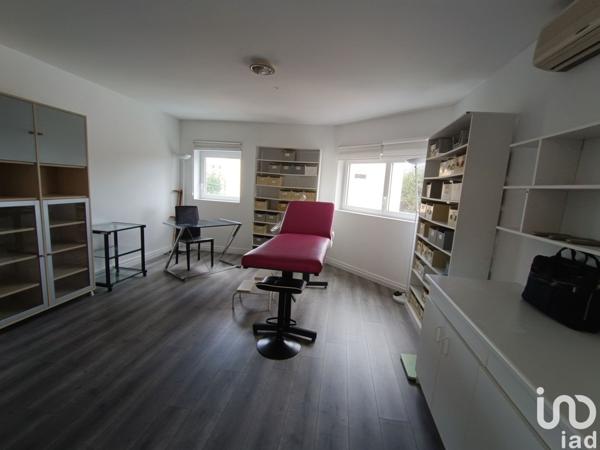 Workshop for sale 67 m² Perpignan