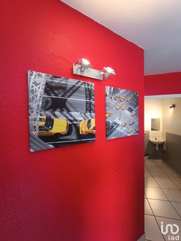 Workshop for sale 67 m² Perpignan