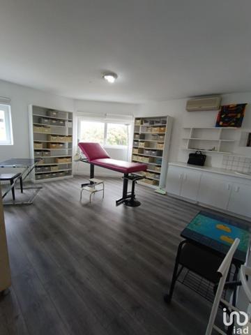 Workshop for sale 67 m² Perpignan