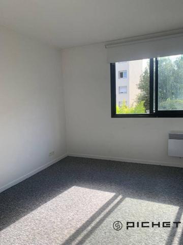 Appartement 1 pièce 18 m² SCEAUX - 92330