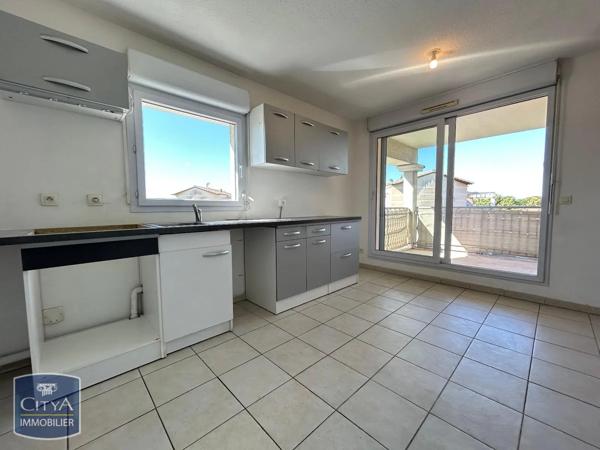 Appartement à louer 2 pièces 39.74m² Morières-lès-Avignon (84310)