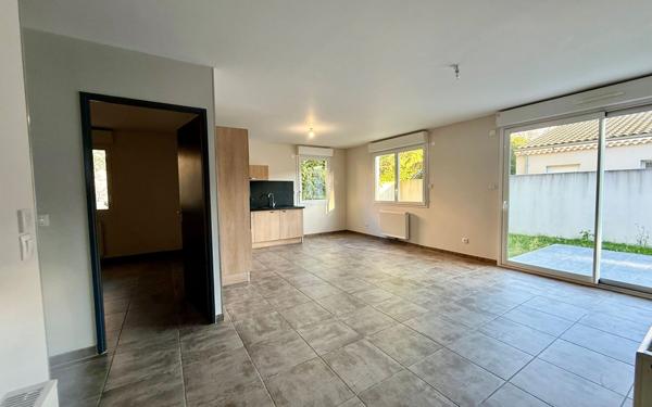 Maison à vendre    5 pièces •  Montélimar