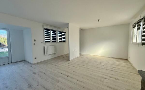 Immeuble à vendre    11 pièces •  Saint-Raphaël