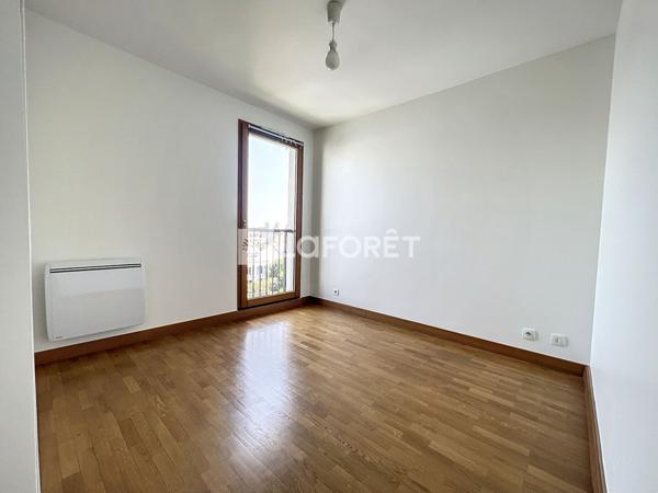 Location appartement Saint-Cyr-l'École - 3 pièce(s) - 62 m² - 1 350 € / mois