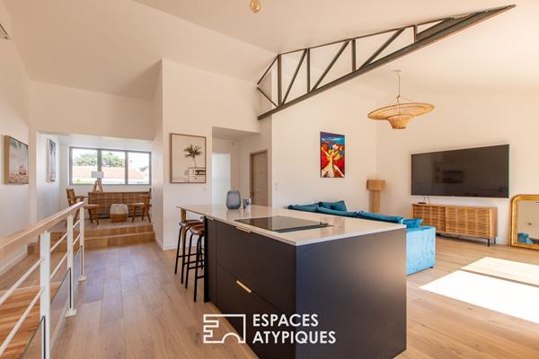 Maison en bord de mer avec jardin