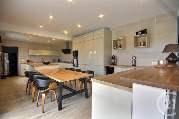 Maison à vendre  7 pièces - 220 m2 LA FERTE GAUCHER - 77