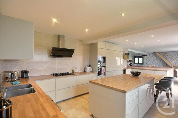 Maison à vendre  7 pièces - 220 m2 LA FERTE GAUCHER - 77