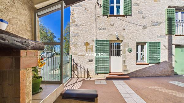 MAISON FAMILIALE À 1 KM DE LAGUEPIE : TERRASSE, JARDIN ET GARAGE INDÉPENDANT Laguepie