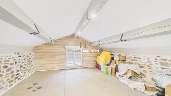 MAISON FAMILIALE À 1 KM DE LAGUEPIE : TERRASSE, JARDIN ET GARAGE INDÉPENDANT Laguepie