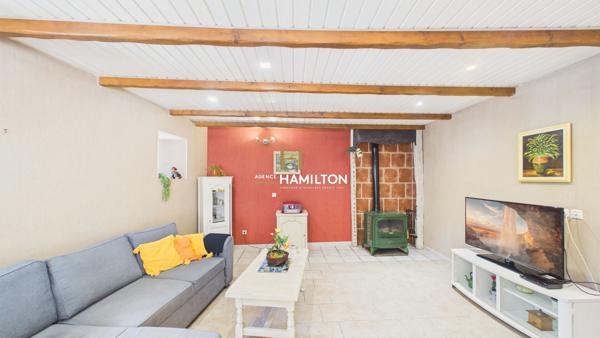 MAISON FAMILIALE À 1 KM DE LAGUEPIE : TERRASSE, JARDIN ET GARAGE INDÉPENDANT Laguepie