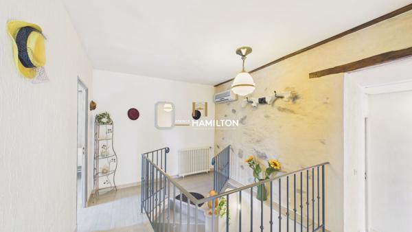 MAISON FAMILIALE À 1 KM DE LAGUEPIE : TERRASSE, JARDIN ET GARAGE INDÉPENDANT Laguepie