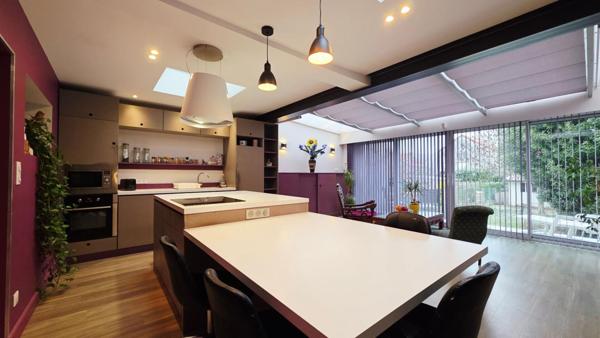 BOURGES MAISON DE 136 M² 5 PIECES 3 CHAMBRES 2 LOGEMENTS