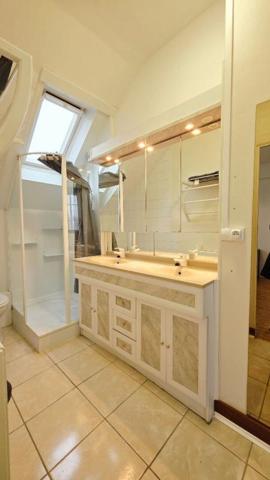 BOURGES MAISON DE 136 M² 5 PIECES 3 CHAMBRES 2 LOGEMENTS