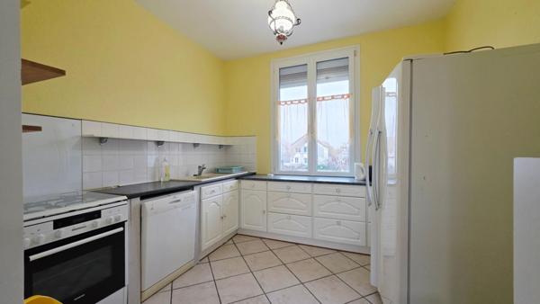 BOURGES MAISON DE 136 M² 5 PIECES 3 CHAMBRES 2 LOGEMENTS