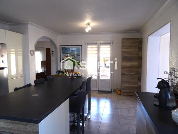 Belle Villa 3 Faces de 161m²,T5, parcelle de 414m²