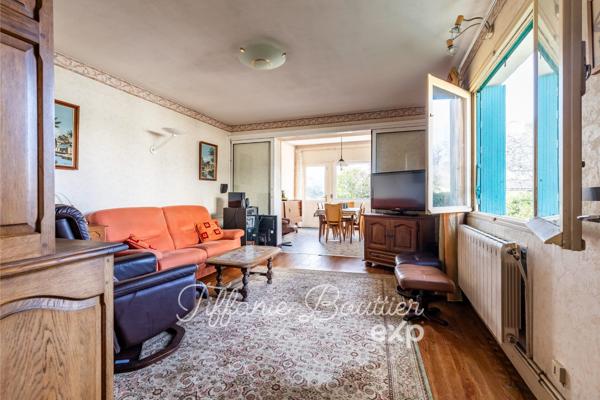 Maison R+1 de 93m² à rafraichir - 4 chambres + garage - au calme sur 720m² de terrain