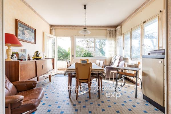 Maison R+1 de 93m² à rafraichir - 4 chambres + garage - au calme sur 720m² de terrain