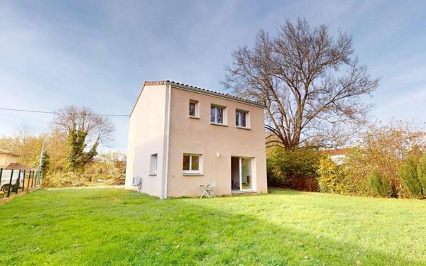 Maison à vendre    4 pièces • 90,90 m2 Saint-Didier-de-Formans